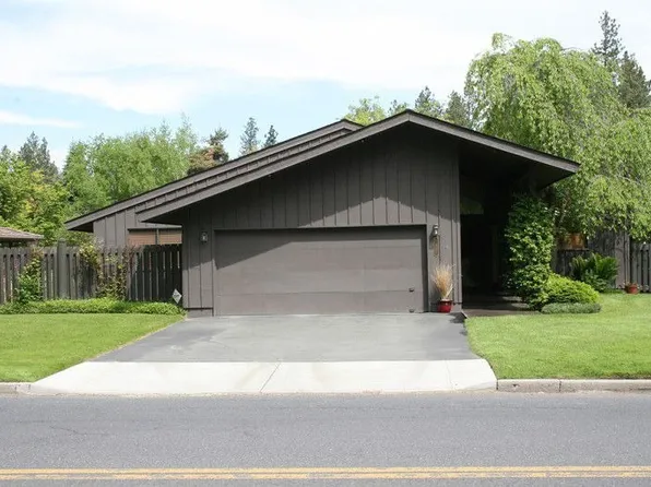 1827 E Rockwood Blvd, Spokane, WA 99203
