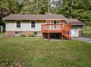 919 Ridge Rd, Newton, NJ 07860