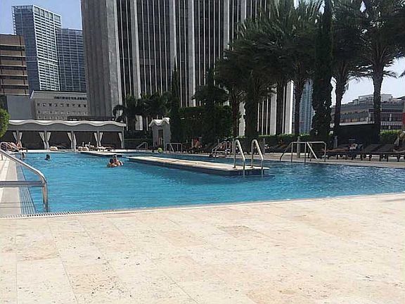 2nd image of 50 Biscayne Bl #1709