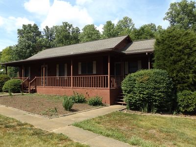 1716 Piney Rd, Hickory, NC, 28602
