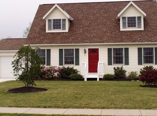 350 Lakeside Dr, Lake City, PA 16423