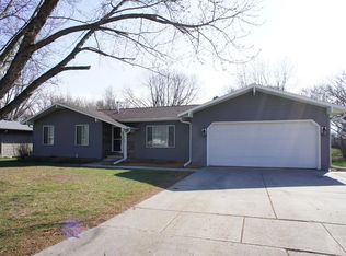 2104 Georgetown Rd, Webster City, IA 50595