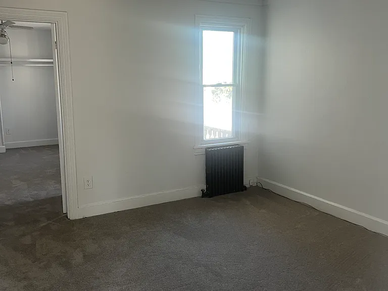 402 N Bedford St — Photo 11