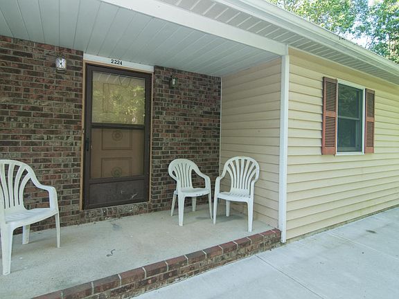 5th image of 2224 Black Bear Dr