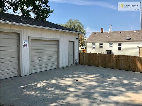 4th image of 1215 N McCoy St