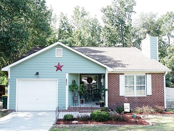 3rd image of 4344 Falls Dr
