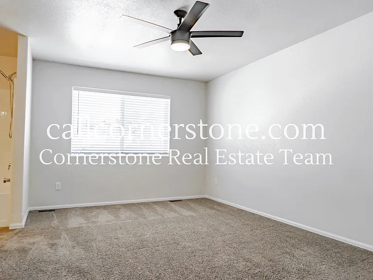 2138 Phillips Aly — Photo 9