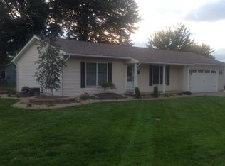 1200 Locke St, Jerseyville, IL 62052