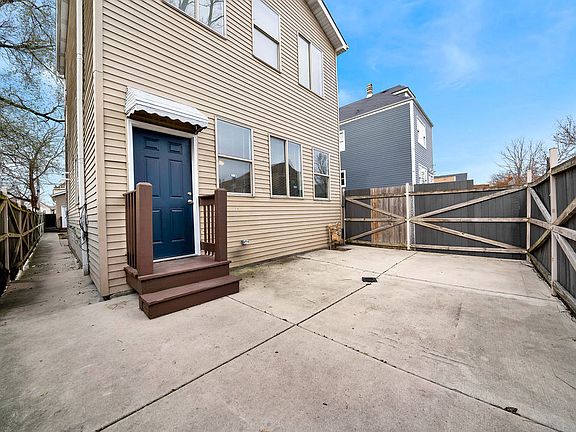 2nd image of 5154 S Wolcott Ave