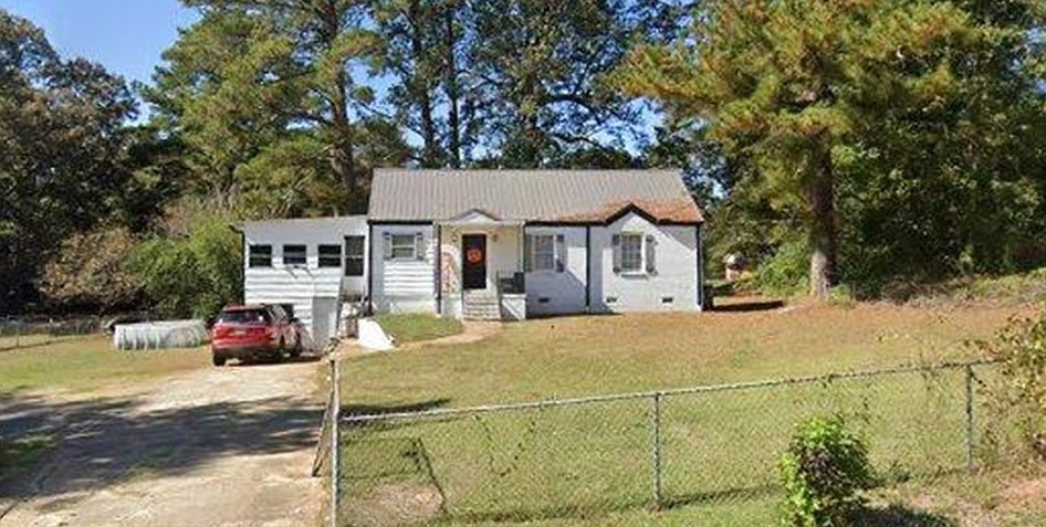 1st image of 200 Overbrook Dr