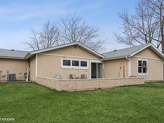 2nd image of 5317 Fonda Ln