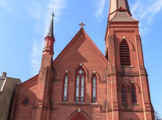 34 Court St, Keene, NH 03431