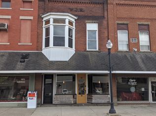 38 1/2 E Main St, Shelby, OH