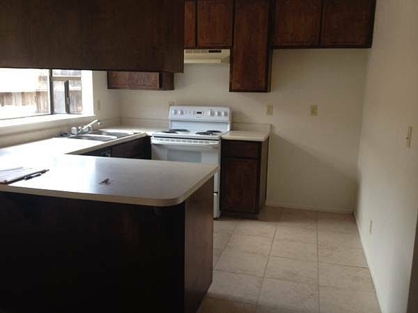 2nd image of 8718 Fox Creek Dr
