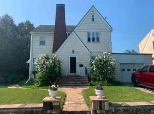 118 E James St, Ely, MN 55731