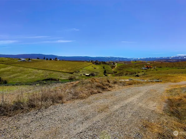 142 Aria Lane, Wenatchee, WA 98801