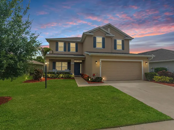 861 NE WHISTLING DUCK Way, Port St Lucie, FL 34983