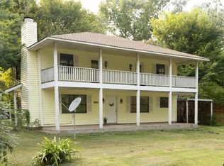 4892 Woodcastle Dr, Chandler, TX