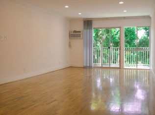 616 N Flores St #201, Los Angeles, CA 90048