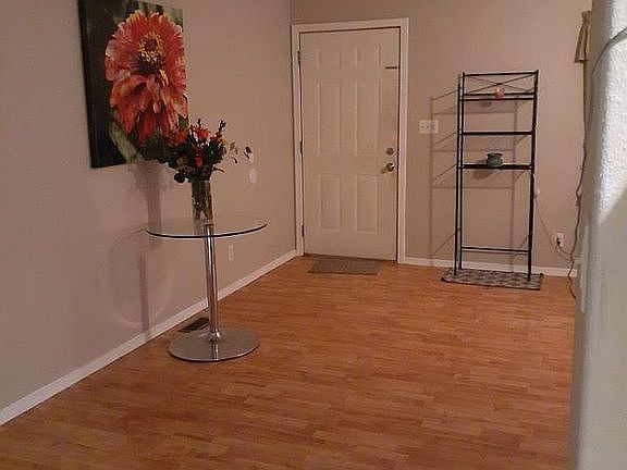 4th image of 10568 Bedford St #215