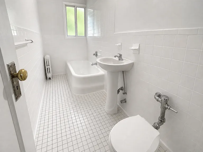 21435 93rd Ave #2B — Photo 6