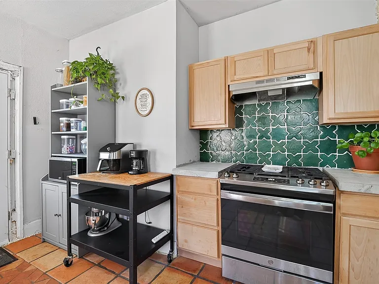 7039 Avenue E — Photo 13