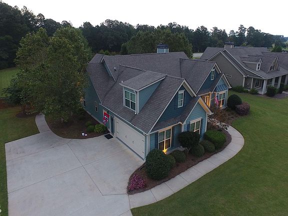 2nd image of 14 Water Oak Dr