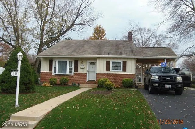 533 Rita Dr photo 1