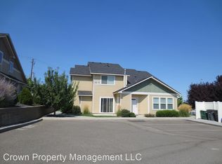 1014 S Olympia Pl APT B, Kennewick, WA 99337