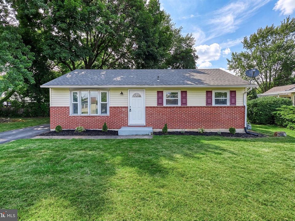 1st image of 3807 N Sylvan Dr