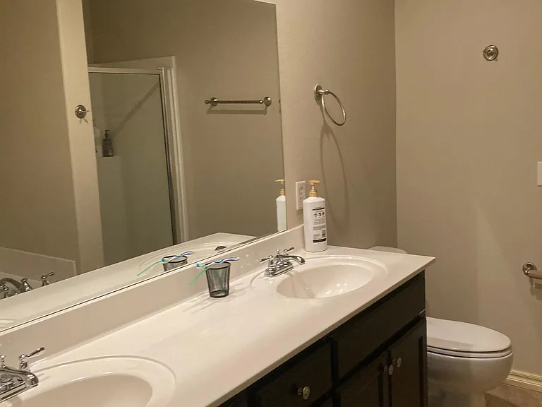 2610 N Brush Creek Dr — Photo 4