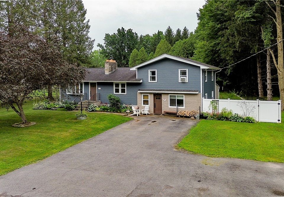 1st image of 858 Fyler Rd