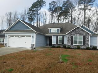 2990 Fox Glove Dr, Winterville, NC 28590