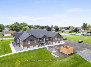 15 Arthur St #103, Cramahe, ON K0K1S0