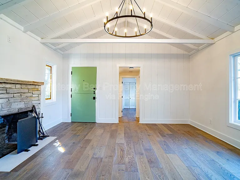 2935 Alta Ave — Photo 8