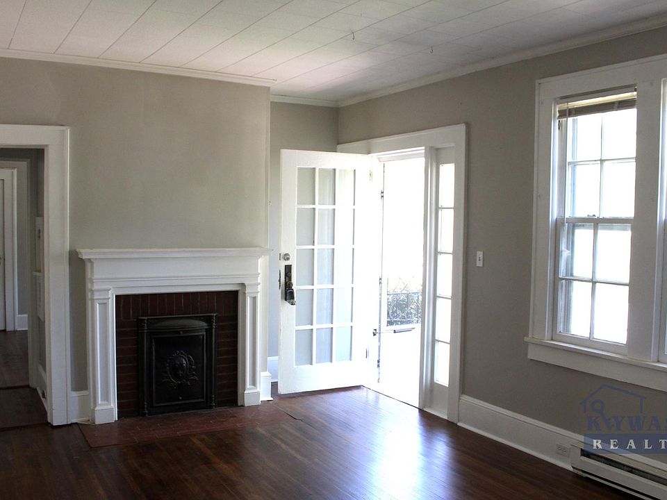 1st image of 503 S Lee St