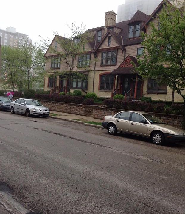 1st image of 1624 N Farwell Ave #3
