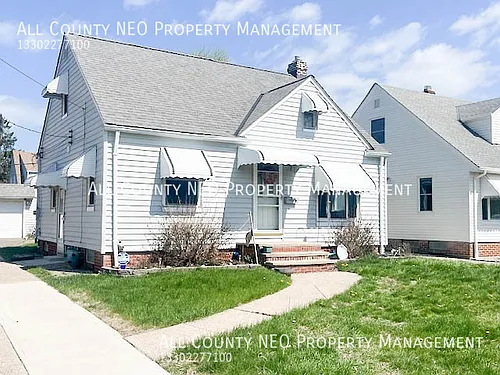 20921 Westport Ave Photo 1