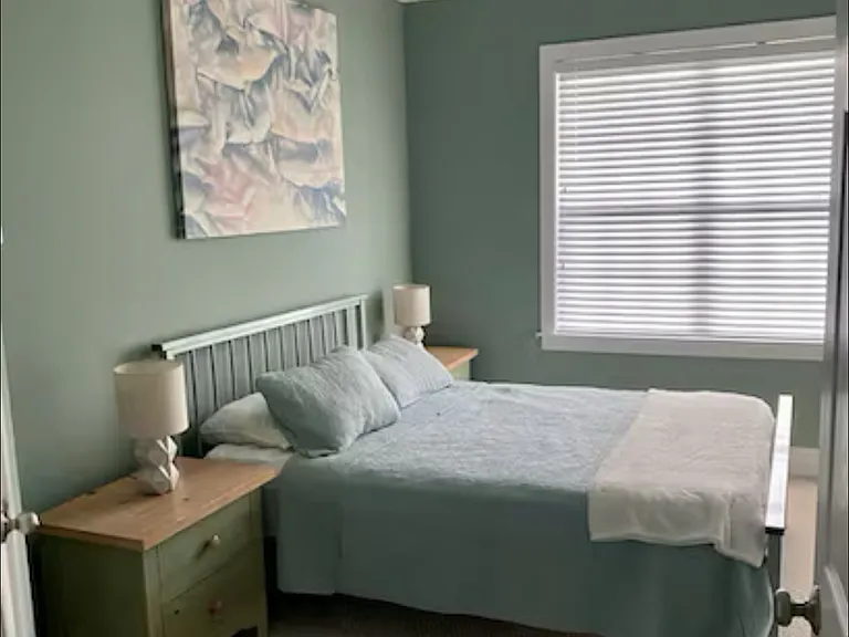 1214 Canal Dr — Photo 16