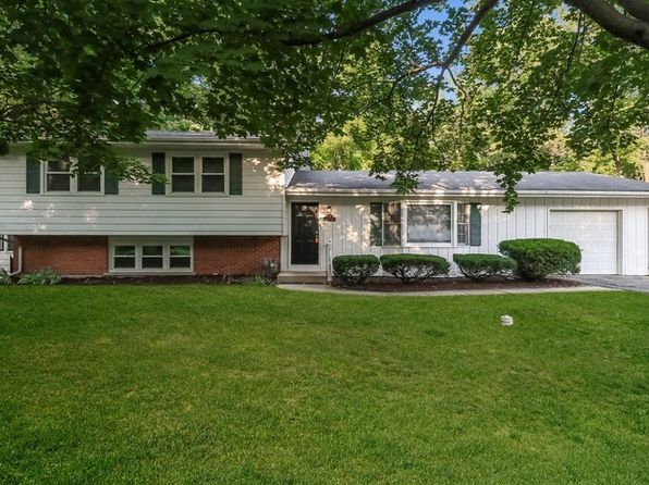 Houses For Rent in Batavia IL - 2 Homes | Zillow