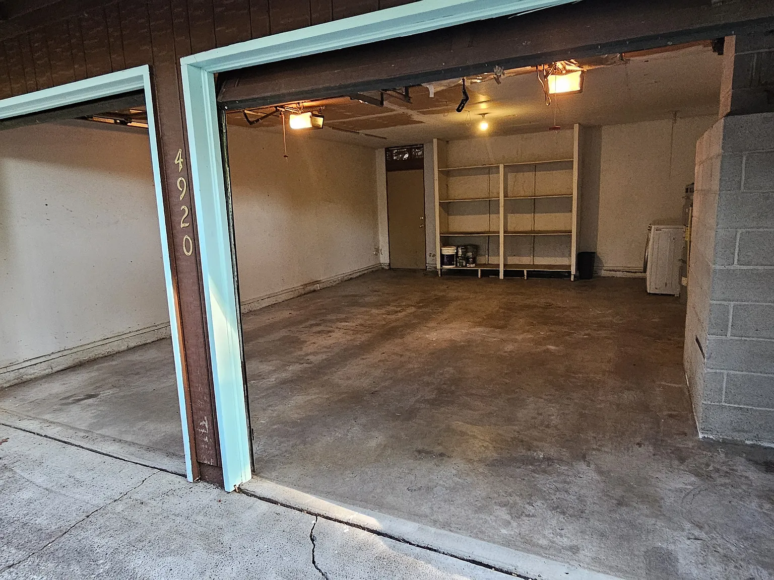 3 bed, 1040 sqft, $2,835 — Photo 3