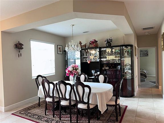 3rd image of 4667 Ashley Lake Cir