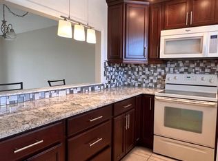 715 Lori Dr APT 309, Palm Springs, FL 33461