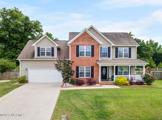 806 Little Roxy Ct, Jacksonville, NC 28540