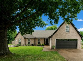 5035 Loosahatchie Dr, Arlington, TN 38002