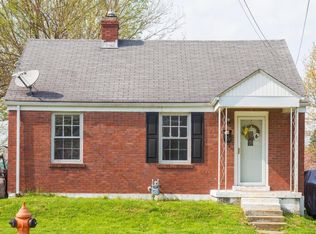 1027 Bluegrass Ave, Louisville, KY 40215