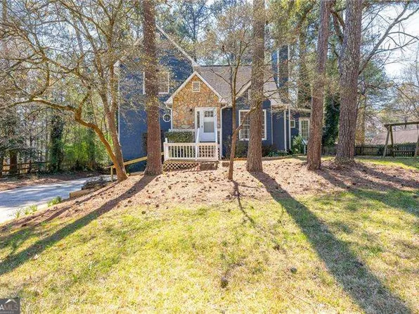 55 Presidential Dr, Dallas, GA 30157