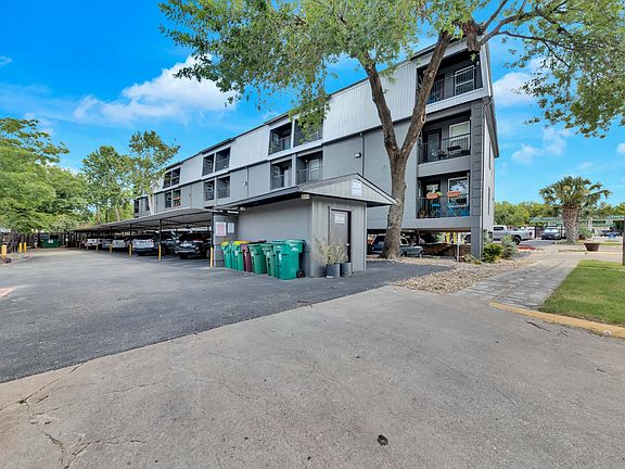3rd image of 2020 S Congress Ave #1224-1
