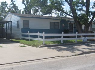 14 S Date St, Perryton, TX 79070