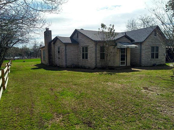 4th image of 608 Bradley St